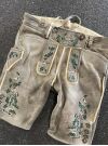Ostarrichi Hirschlederhose kurz Wildleben Stick 084 altsalzburg 52